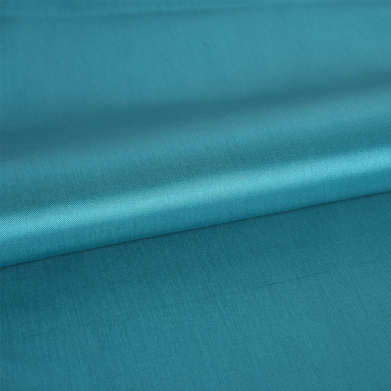 Obyčejná acetátová podšívka