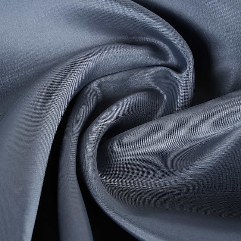 Obyčejná acetátová podšívka