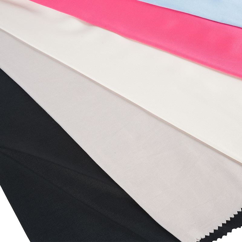 POLY RAYON STŘEDNÍ TWILL