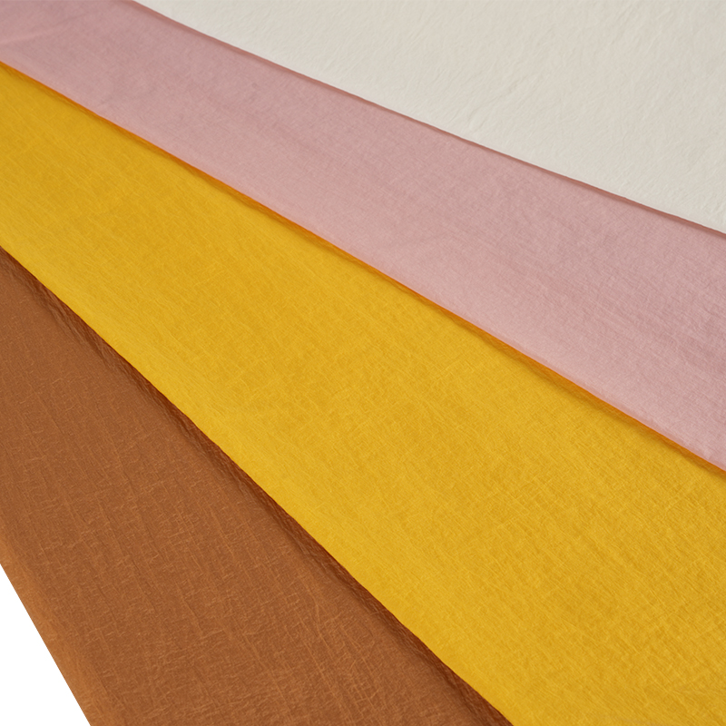 400T Polomatná Nízká elastická nylonová rotační barvicí tkanina