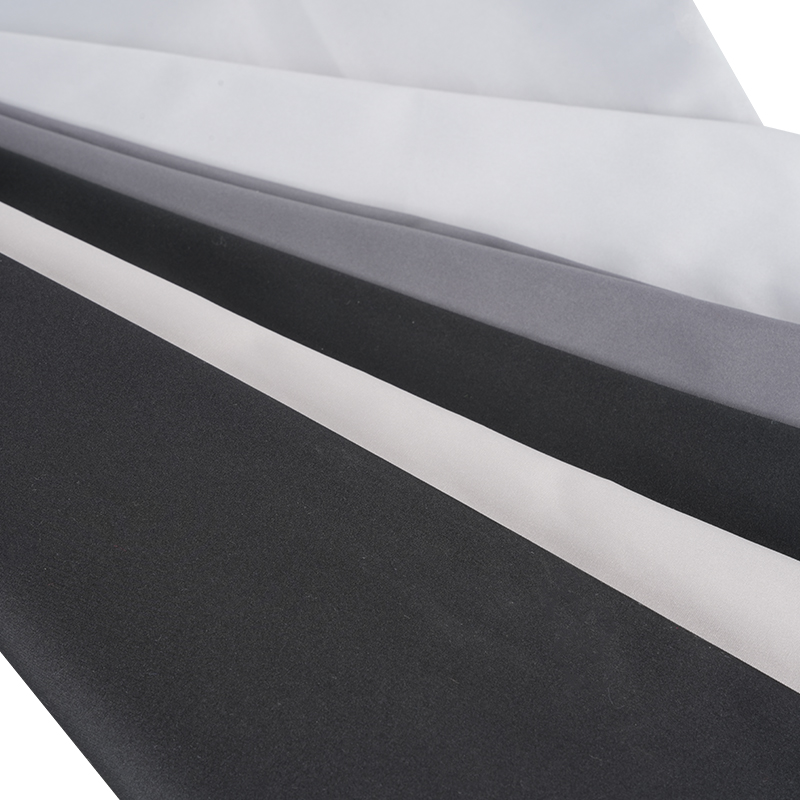 Měkká 210T polyesterová tkaná látka Pongee na podšívku